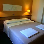 Parco Fola Hotel